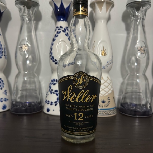 Weller 12 Years Bourbon Whiskey EMPTY bottle from Pappy Van Winkle. - Picture 3 of 5